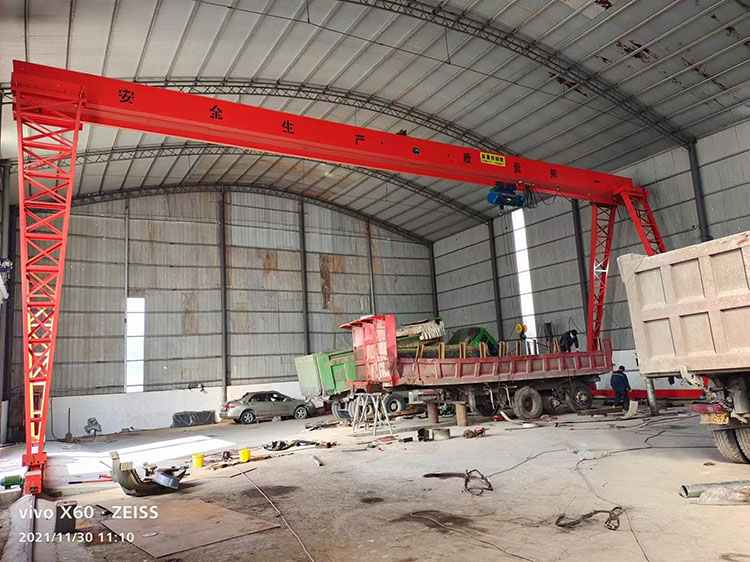 電動(dòng)葫蘆門(mén)式起重機(jī)  龍門(mén)吊